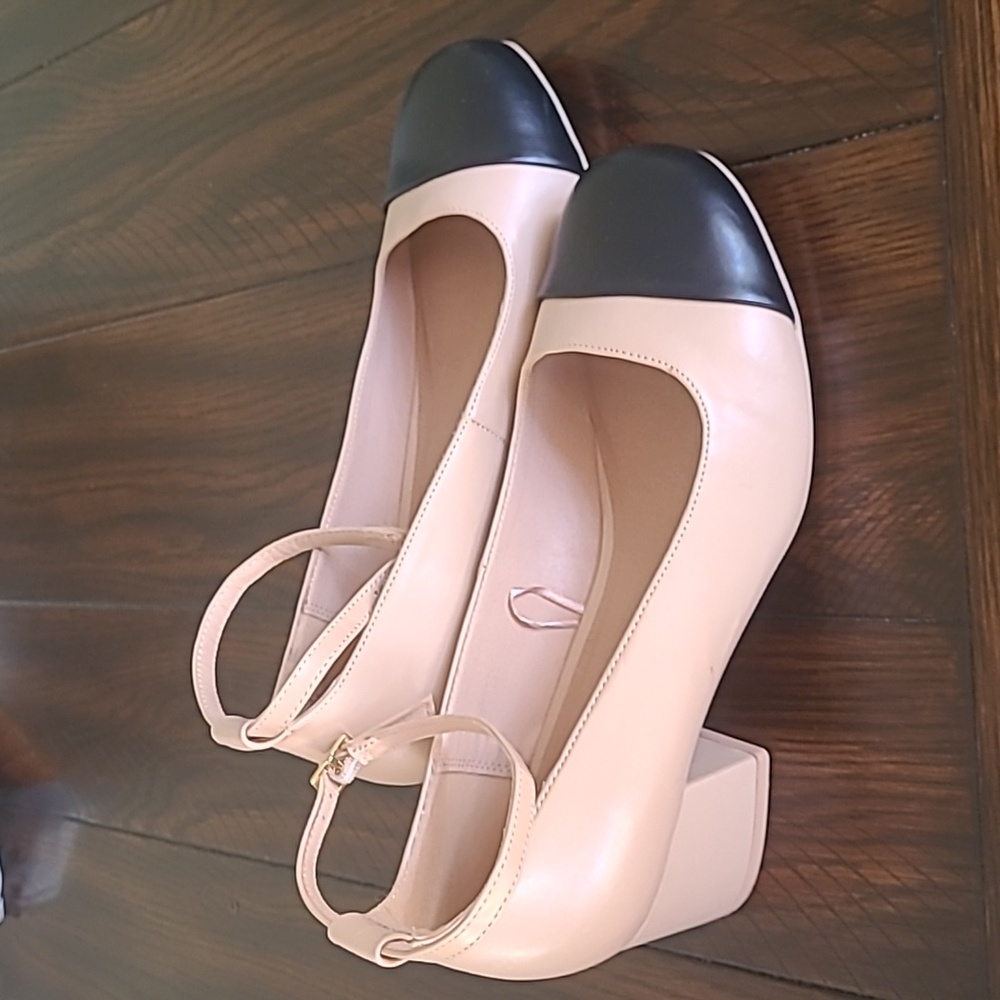 Torrid Block Heel Shoe Size 9.5 Ww Extra Wide Ank… - image 1